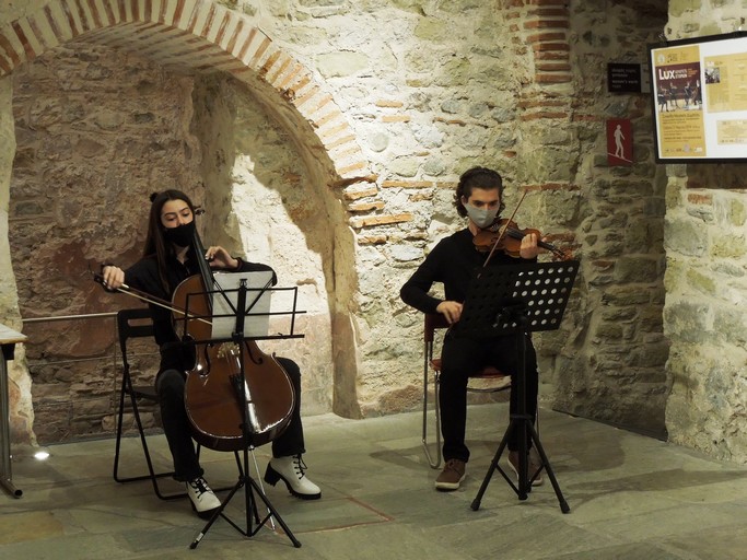 Συνεχίζεται η έκθεση και οι δράσεις του Συλλόγου Φίλων της Μουσικής Τρικάλων