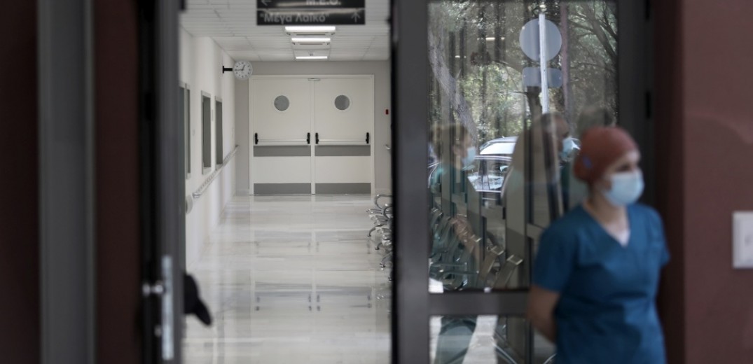 Κορονοϊός: 2.876 κρούσματα, 334 διασωληνωμένοι, 34 θάνατοι - 441 κρούσματα στη Θεσσαλονίκη