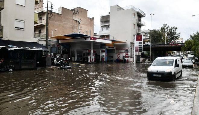 Μπάλλος: Δύσκολη νύχτα σε Αιτωλοακαρνανία, Ηλεία και Βόρεια Ελλάδα