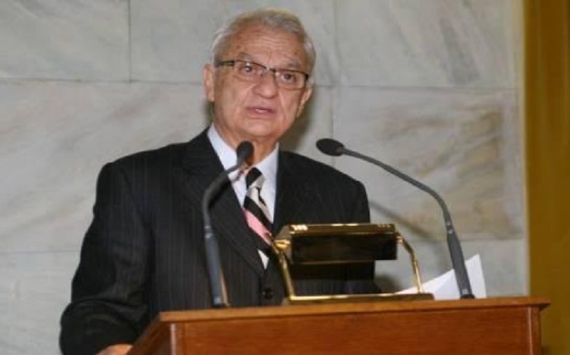 O Σωτήρης Χατζηγάκης κατά των ακροδεξιών 