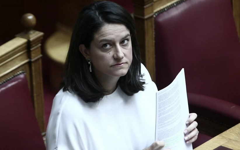 Οι έξι λόγοι που ανοίγουν τα σχολεία σύμφωνα με την Κεραμέως