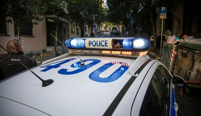 Παραδόθηκε ο 39χρονος που σκότωσε τη νονά του