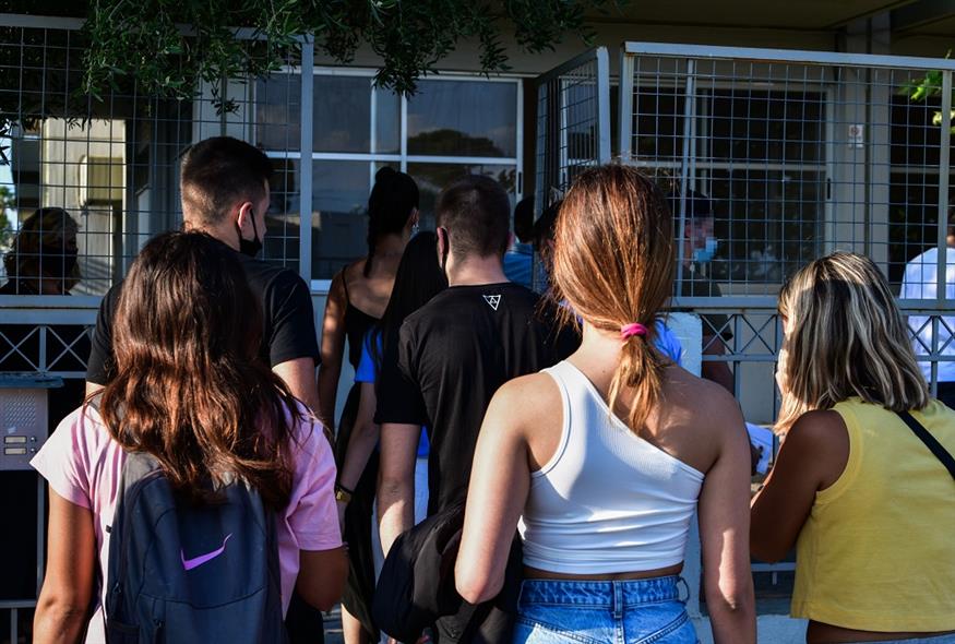 Πανελλήνιες 2022: H Ελάχιστη Βάση Εισαγωγής  ήρθε για να μείνει