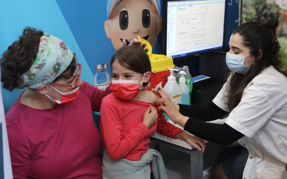 Εμβολιασμός: Αναψε πράσινο ο ΕΜΑ για ηλικίες 5 έως 11 ετών