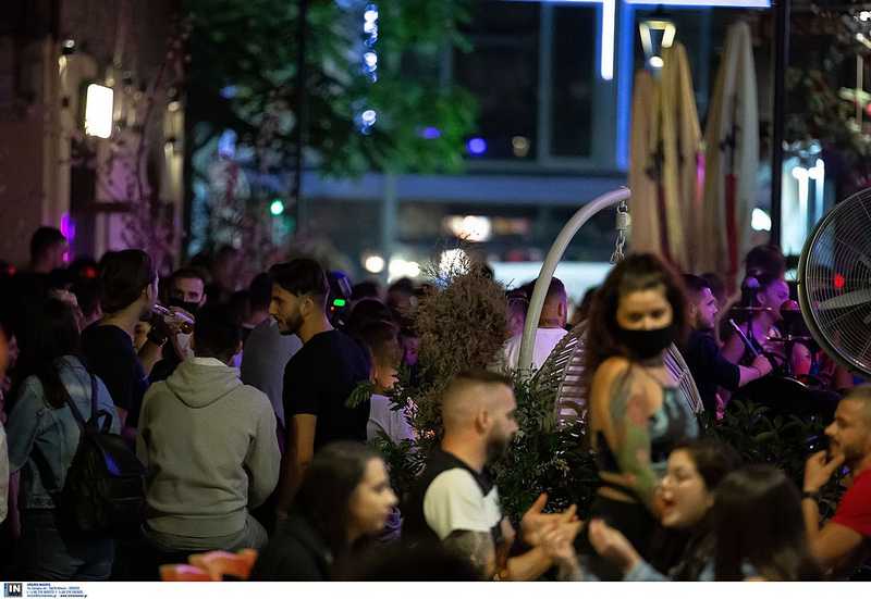 Νέα μέτρα:  Αλλάζουν όλα σε εστίαση και διασκέδαση - Τι ισχύει για γήπεδα και τηλεργασία