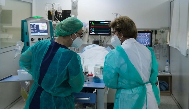 Κορονοϊός: 5157 νέα κρούσματα σήμερα στην Ελλάδα - 88 νεκροί και 697 διασωληνωμένοι