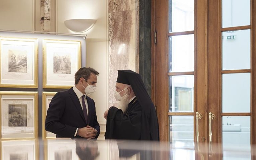 Κυριάκος Μητσοτάκης:  Ανακοινώνει μόνιμη πρόσληψη 4.000 ιερέων