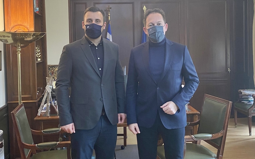 Συνάντηση Λ. Αβραμόπουλου με τον αν. Υπουργό Εσωτερικών Στ. Πέτσα