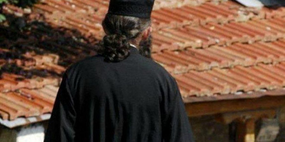 Ηλεία: Πέθανε από κορωνοϊό 44χρονος ιερέας – Ήταν ανεμβολίαστος