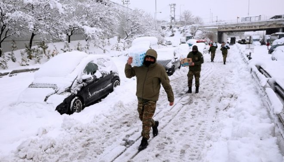 Κακοκαιρία Ελπίδα: Μετά το φιάσκο χιονίζει ψέματα