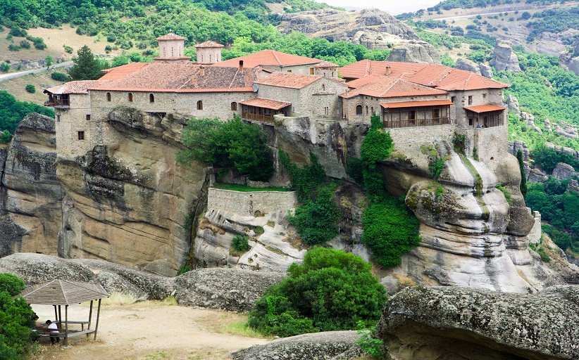 Ο Αρχιμανδρίτης Βενέδικτος Ζαχαράκης, νέος Ηγούμενος της Ιεράς Μονής Βαρλαάμ