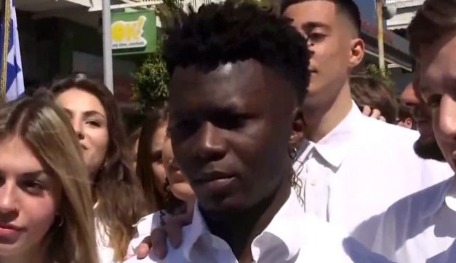 Σαϊντού Καμαρά: Γι' αυτό πρέπει να παραμείνει στην Ελλάδα όπως το δικαιούται απόλυτα