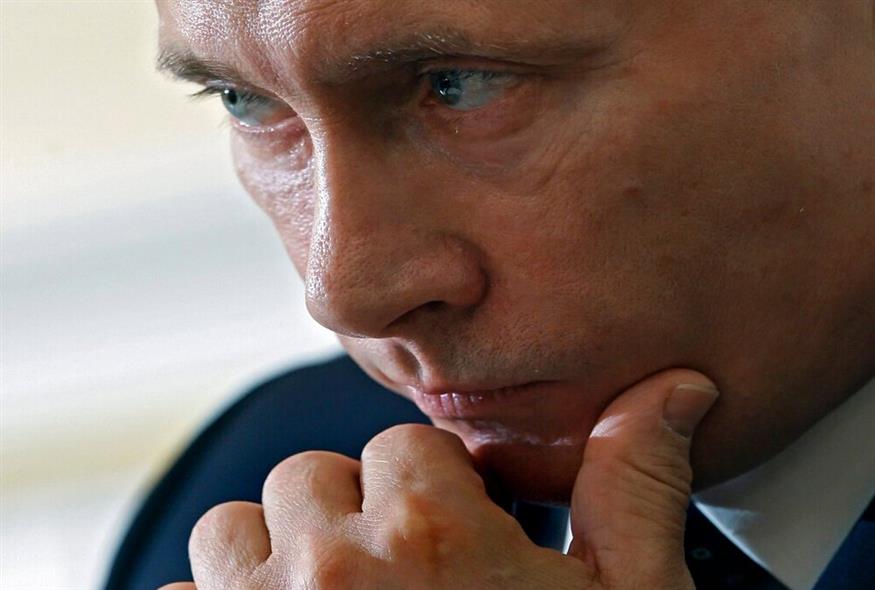 Ο Πούτιν έχει ξεσπάσματα θυμού και έχει απομονωθεί, λένε οι υπηρεσίες πληροφοριών των ΗΠΑ