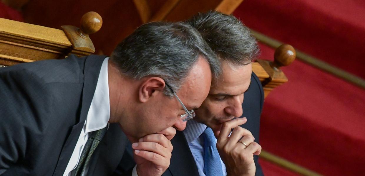 Κυβέρνηση Μητσοτάκη - Σφιχτή θηλιά στον λαιμό της κοινωνίας