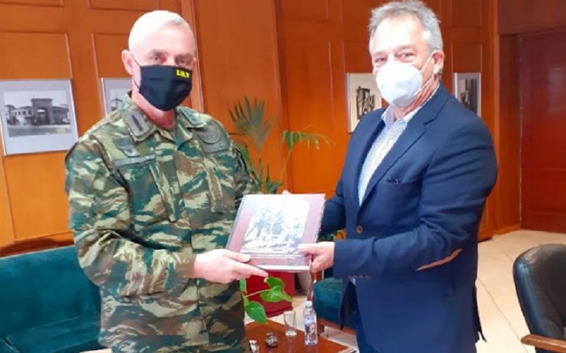 Επίσκεψη του νέου Διοικητή της ΣΜΥ στον Χρήστο Μιχαλάκη