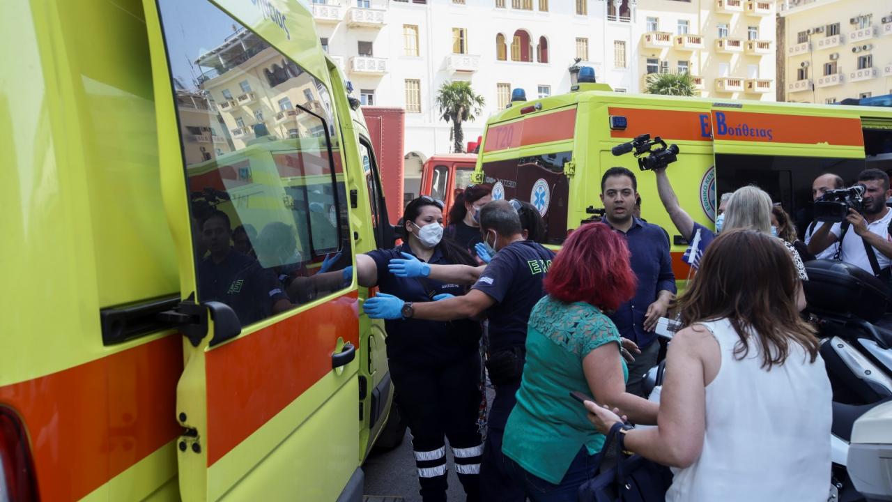 Φωτιά - Θεσσαλονίκη: Κρίσιμα 24ωρα για τους 2 διασωληνωμένους