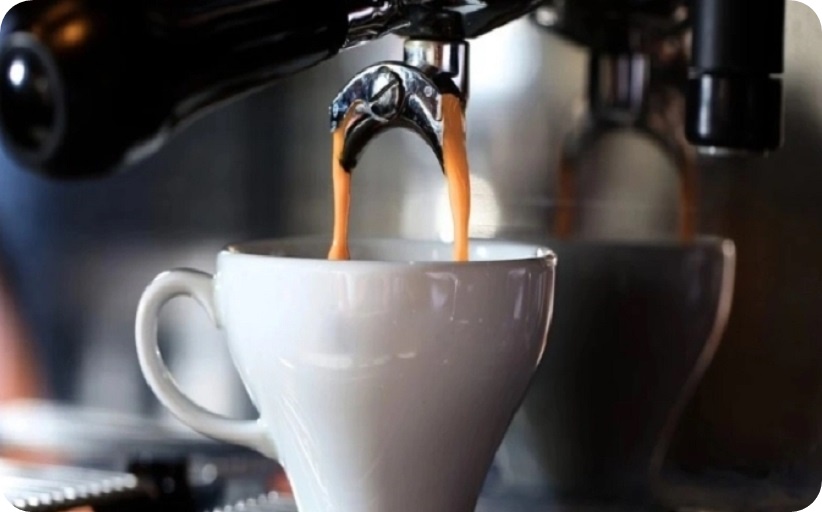 «Πικρός» ο καφές λόγω των ανατιμήσεων: «Δεν αποκλείεται να δούμε και νέες αυξήσεις»