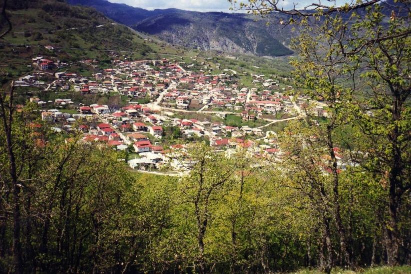 Λαογραφικός & Μορφωτικός Σύλλογος Παναγίας Καλαμπάκας:  Εορτή του Αγίου Πνεύματος στον Πλατάνιστο