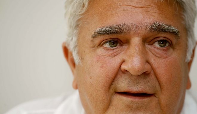 Πασχάλης Τερζής: Στο νοσοκομείο ο τραγουδιστής