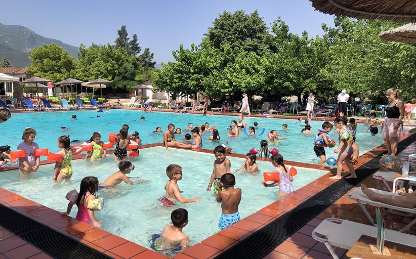 Καλοκαιρινές Βουτιές για το Αερόστατο των Μετεώρων