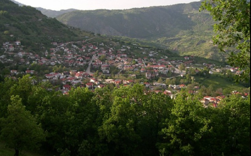 Εκδήλωση του Αγίου Πνεύματος στον Πλατάνιστο Παναγίας Καλαμπάκας