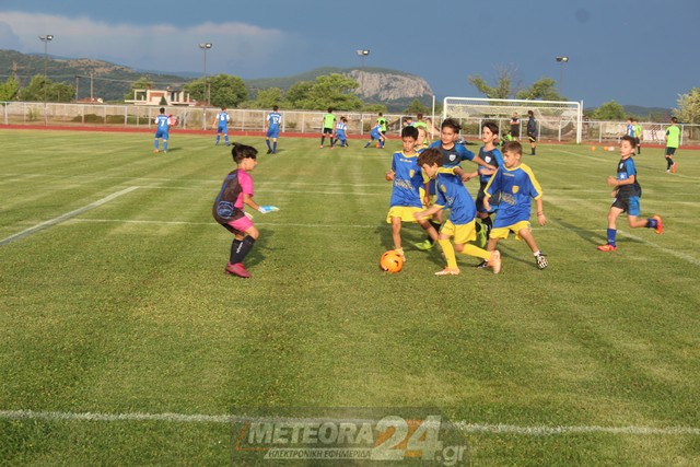 Ποδοσφαιρικές εικόνες από το εξαιρετικό 4ο Meteora Cup 2022, στο Δημοτικό  Στάδιο Καλαμπάκας