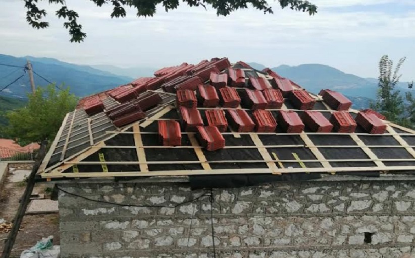 Επισκευάζεται η στέγη και σώζεται το κτίριο του Δημοτικού Σχολείου Κρύας Βρύσης