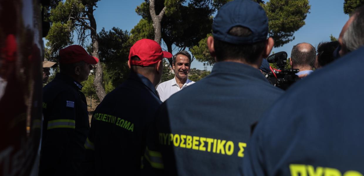 Γιάννης Οικονόμου: Ζητάει και τα ρέστα μετά τη χαμογελαστή επίσκεψη Μητσοτάκη στα καμένα