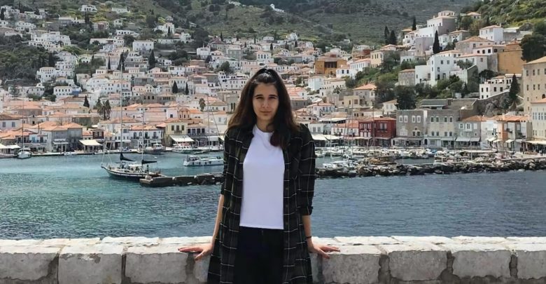 Στο τι έφαγε και ήπιε η 19χρονη στην Τυνησία στρέφονται οι έρευνες