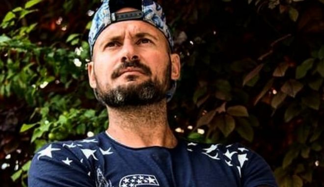 ΕΛΤΑ Κρυονερίου: Πρώην παίκτης του Survivor απειλεί να αυτοκτονήσει