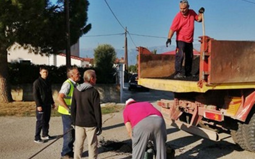 Ξεκίνησαν οι εργασίες αποκατάστασης οδών του Δήμου Μετεώρων