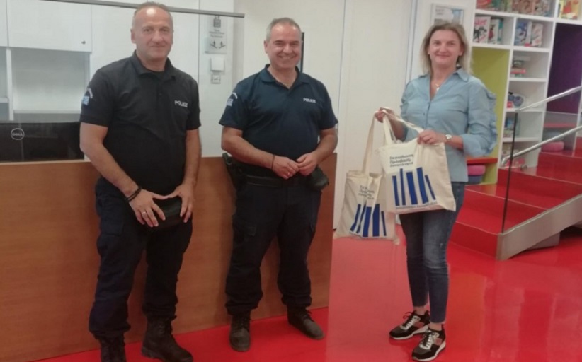 Βιβλιοθήκη Καλαμπάκας και Διεύθυνση Αστυνομίας Τρικάλων: «Κάνουμε την Απόσταση Μικρότερη»