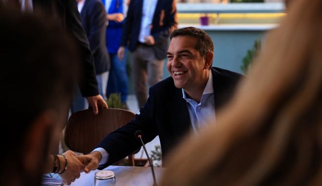 Ομοβροντία από Τσίπρα και ΣΥΡΙΖΑ για την ενεργειακή ακρίβεια
