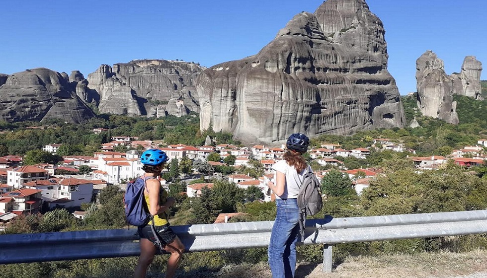 Τα Μετέωρα στους κορυφαίους τουριστικούς προορισμούς του κόσμου για το 2023 σύμφωνα με την  Le Monde