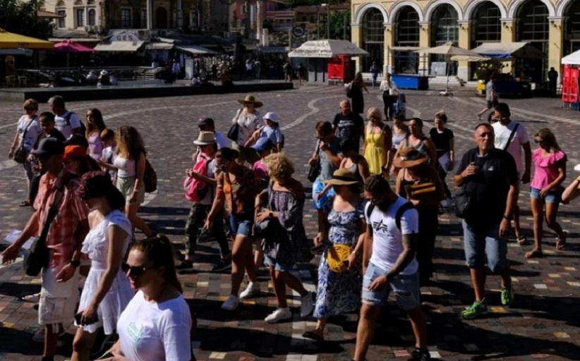 Τι καιρό θα κάνει μέχρι το τριήμερο της 28ης Οκτωβρίου