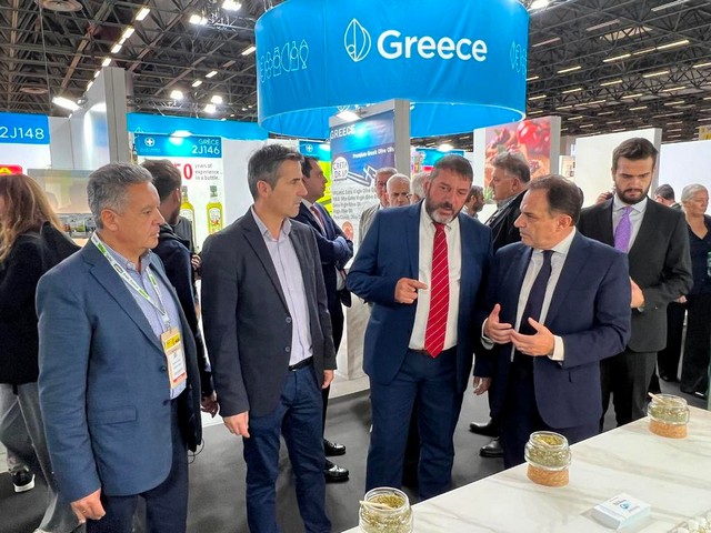 Η Περιφέρεια Θεσσαλίας κέρδισε τις εντυπώσεις  στη διεθνή έκθεση τροφίμων-ποτών Sial στο Παρίσι