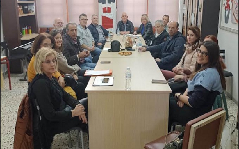 Χριστουγεννιάτικη εκδήλωση από τα Δημοτικά Σχολεία της Καλαμπάκας και του Μουσικού Σχολείου Τρικάλων