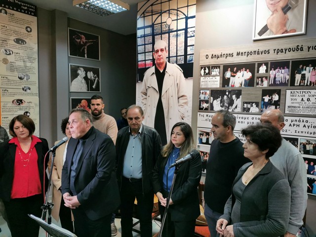 “Καλοκαίρια και χειμώνες” στη “Γωνιά Μητροπάνου” στα Τρίκαλα