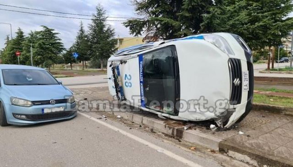 Τροχαίο με περιπολικό σε διασταύρωση