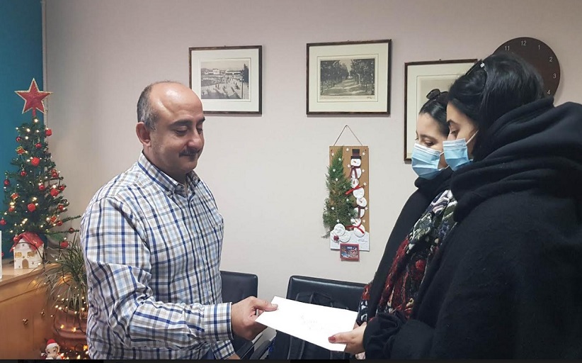 Τα φιλοδωρήματα 2 μηνών έδωσαν στο Κοινωνικό Παντοπωλείο Δ. Τρικκαίων εργαζόμενοι/ες στην εστίαση