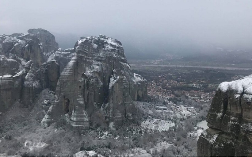 FEEL HELLAS: Μετέωρα και Περτούλι στους παραμυθένιους προορισμούς για τα Χριστούγεννα