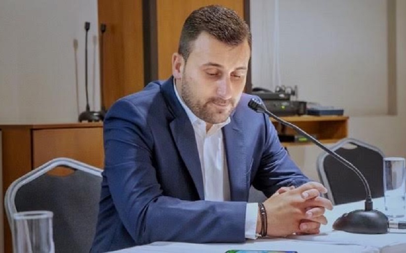 Αντιδραση Λ. Αβραμόπουλου για την ανάθεση του έργου αποκομιδής απορριμάτων, ύψους 1.653.920 €