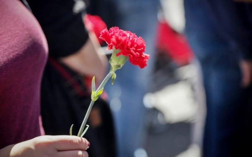 Απεργιακή κινητοποιήση για την Πρωτομαγιά στην πλατεία Ρήγα Φεραίου