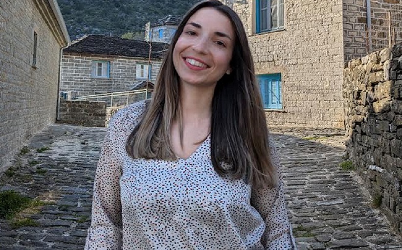 Δήλωση υποψηφιότητας της Βασιλικής Κοματσιούλη και ανακοίνωση στήριξης στον Λευτέρη Αβραμόπουλο