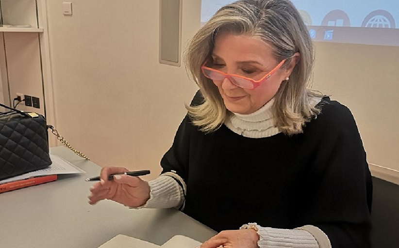 Παρουσίαση του βιβλίου της κας Βεατρίκης Σαϊάς – Μαγρίζου «Το βραχιόλι της φωτιάς»...