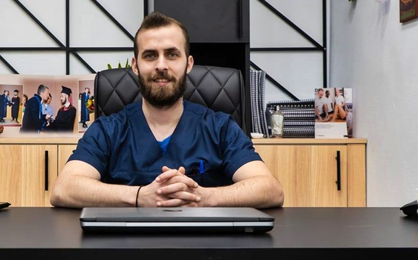 Ευχαριστήριο προς τονΦυσικοθεραπευτή Ανάργυρο Κουβελά