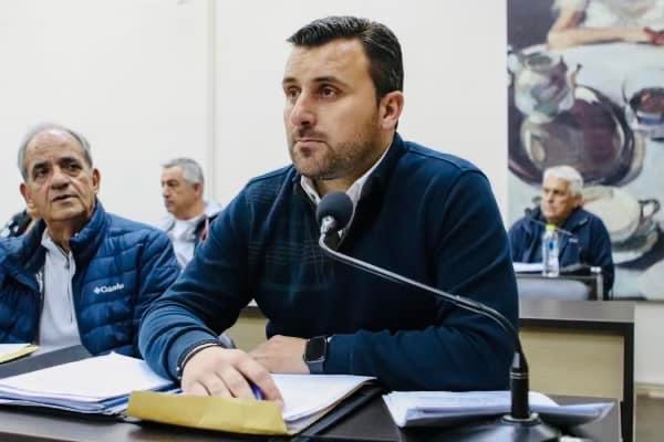 Όταν η ανικανότητα μετουσιώνεται σε θεωρίες