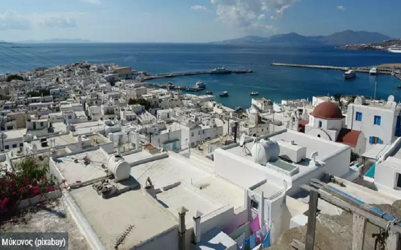 Καβουροπόδαρα και...χρυσά στρείδια στη Μύκονο...