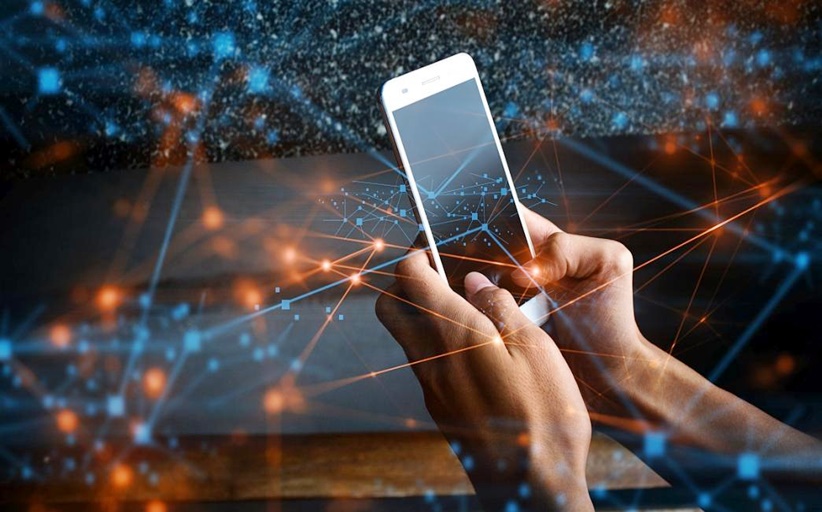Στα σκαριά επιπλέον χρεώσεις των καταναλωτών στον κλάδο των τηλεπικοινωνιών