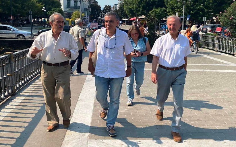 Επίσκεψη του Ευκλείδη Τσακαλώτου στα Τρίκαλα